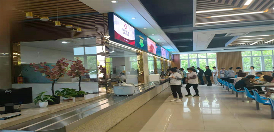 食堂承包應(yīng)加強原則創(chuàng)建，規(guī)范占地資源管理